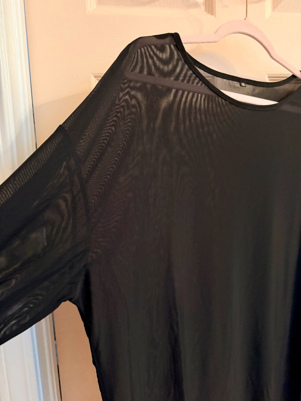 Black sheer mesh top - Picture 2 of 4